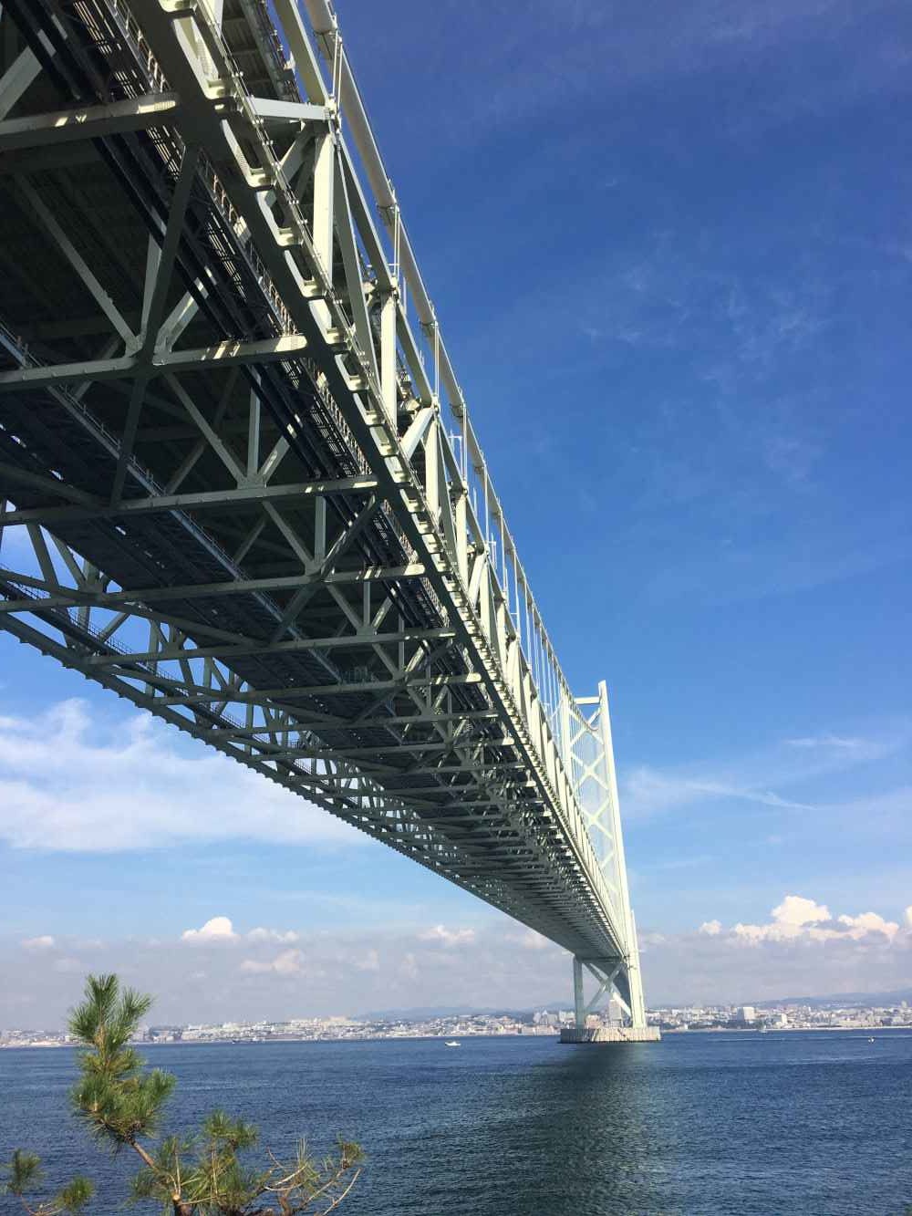 明石海峡大橋の橋脚